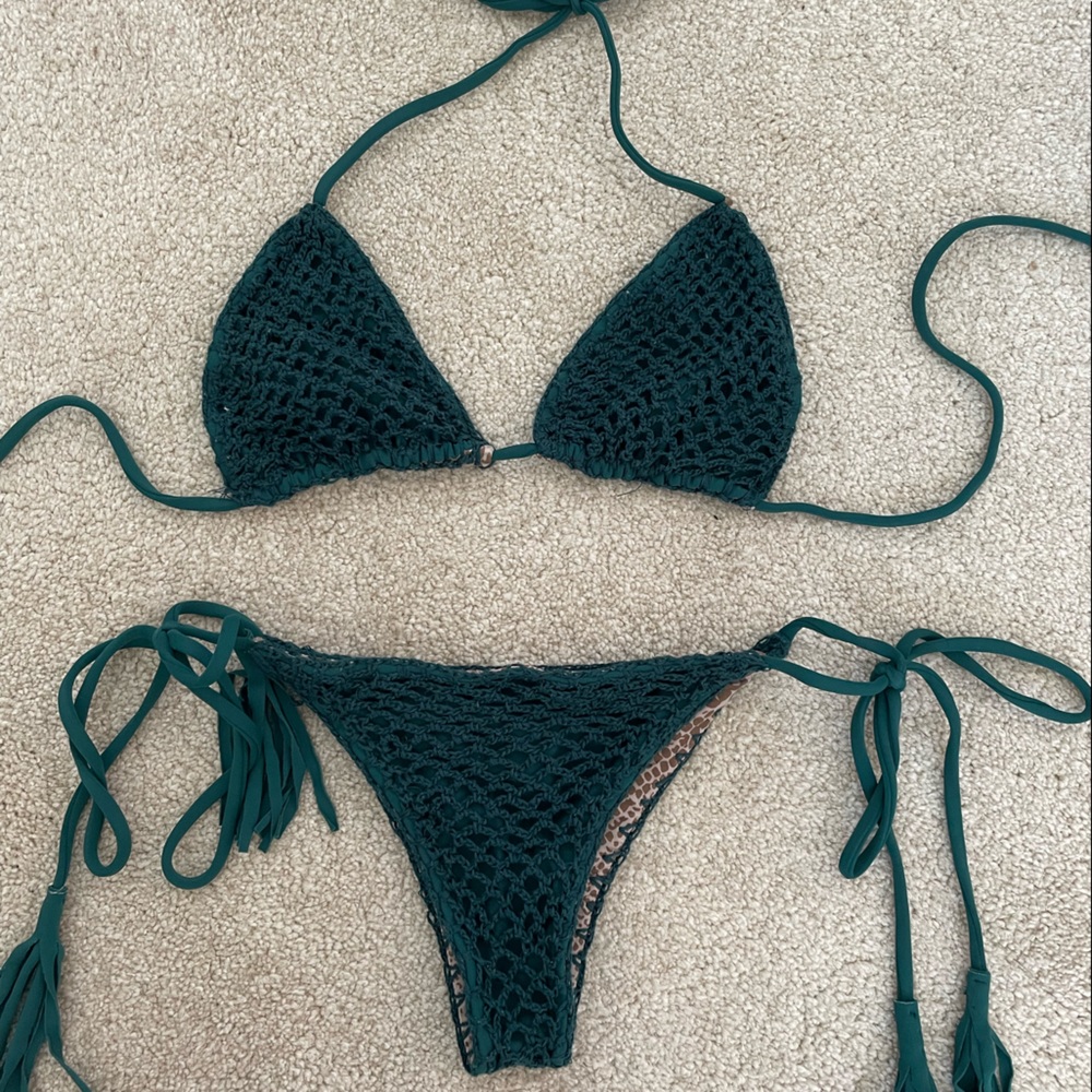 Acacia Humuhumu Crochet Top | Acacia Polihale Crochet Bottom